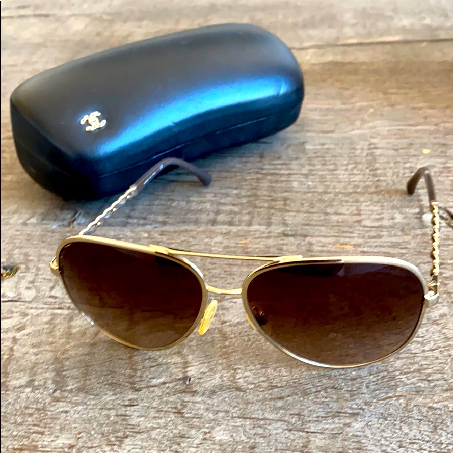 Beautiful Pre Loved Chanel Aviator Sunglasses